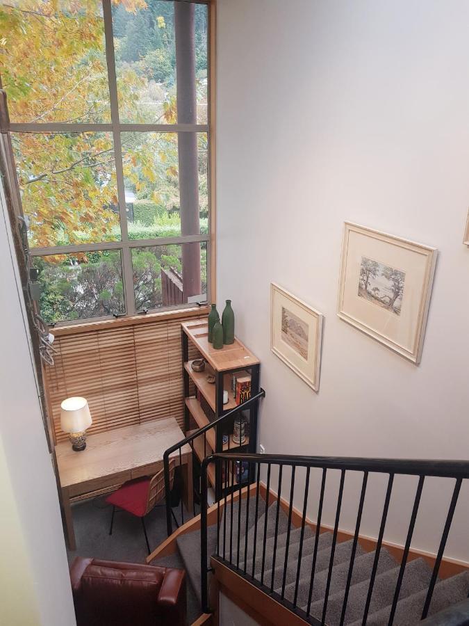 Villa 10 - Central Stylish Apartment Queenstown Bagian luar foto